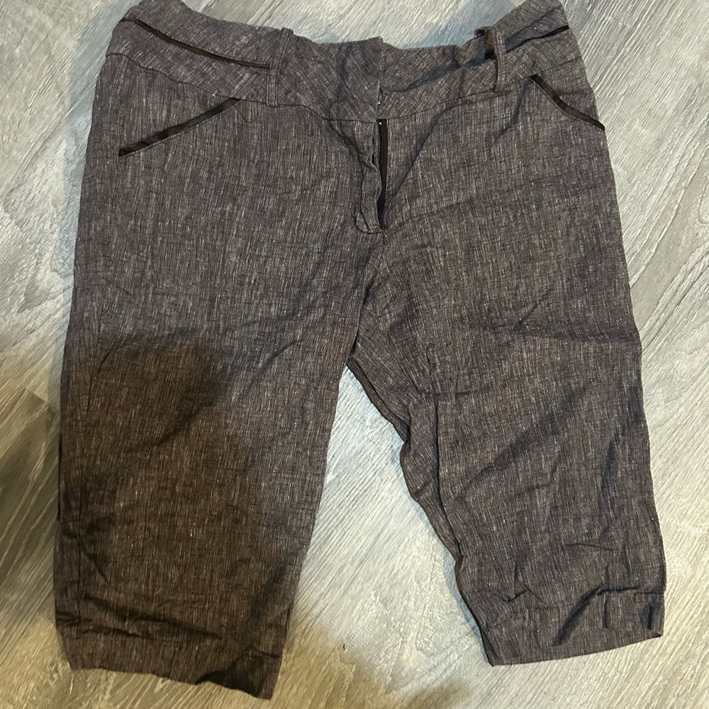 My Michelle Brown bermuda dress pants size 11